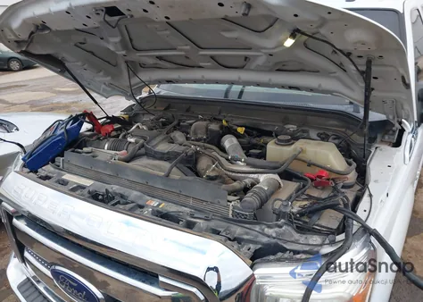 2016 Ford F-250 Xlt z USA, uszkodzony, nr VIN 1FT7W2BT4GED26137